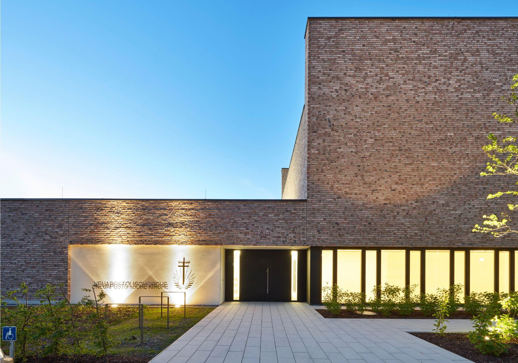 Chiesa Neo-Apostolica di Kornwestheim | Casalgrande Padana Chiesa Neo-Apostolica di Kornwestheim | Casalgrande Padana