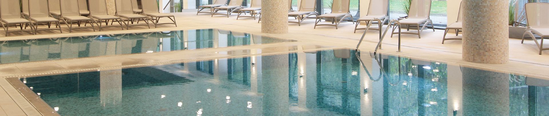 Das Innendesign des Schwimmbad- und Saunakomplexes – Nadmorskie Tarasy