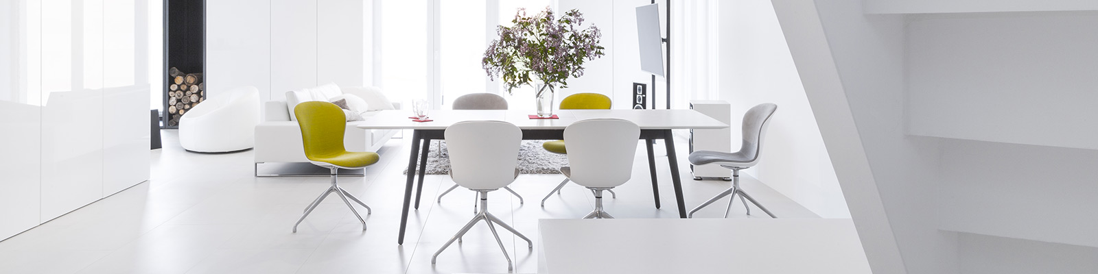 Total White: i progetti di Glória Papp