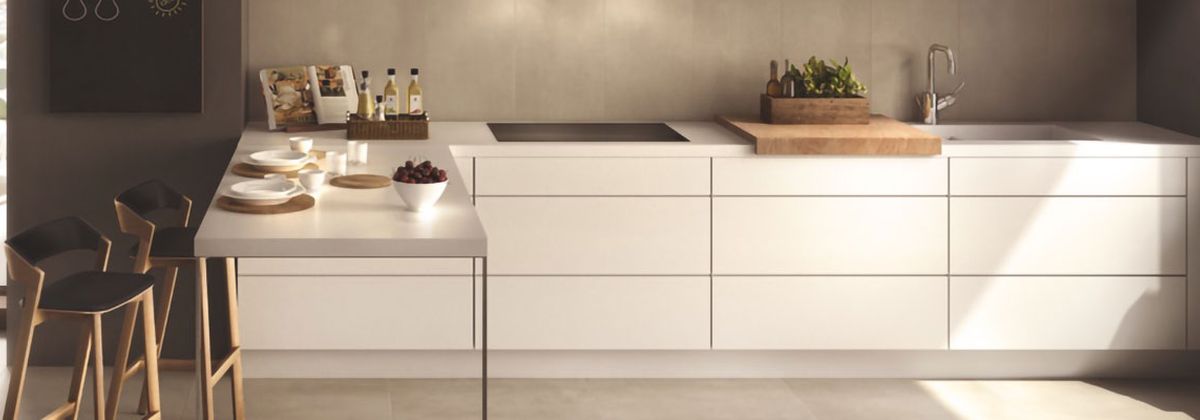 Rivestimento in gres porcellanato per la tua cucina…idee e soluzioni per ogni stile Rivestimento in gres porcellanato per la tua cucina…idee e soluzioni per ogni stile