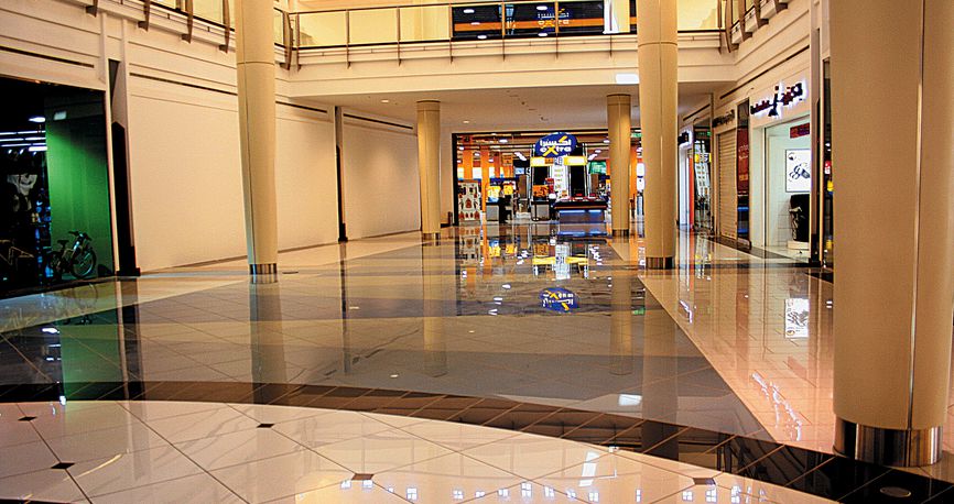 Centro Commerciale "Granada Mall" Centro Commerciale "Granada Mall"