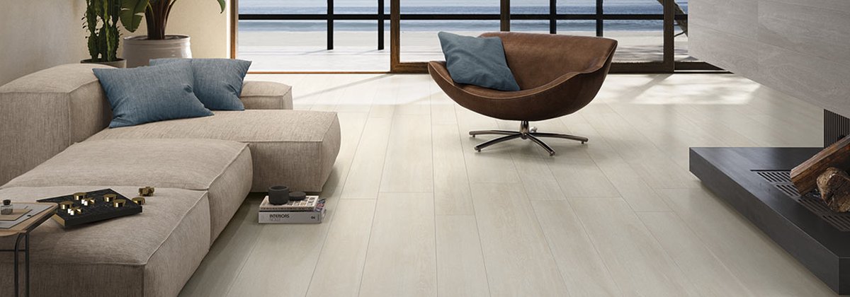 Planks: l’eleganza e la raffinatezza del gres porcellanato effetto legno Planks: l’eleganza e la raffinatezza del gres porcellanato effetto legno