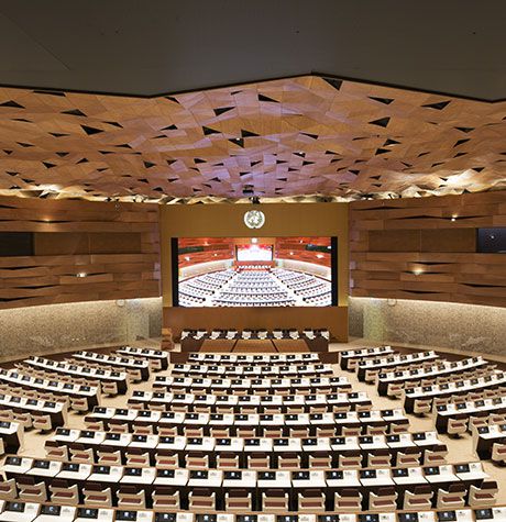 Preziose geometrie in gres porcellanato di Casalgrande Padana abbelliscono la sede delle Nazioni Unite a Ginevra